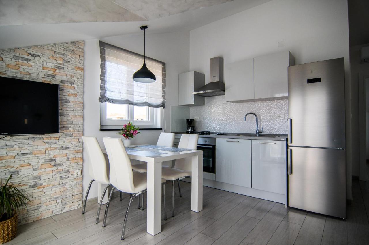 Apartments Up&Up Rogoznica  Exterior photo