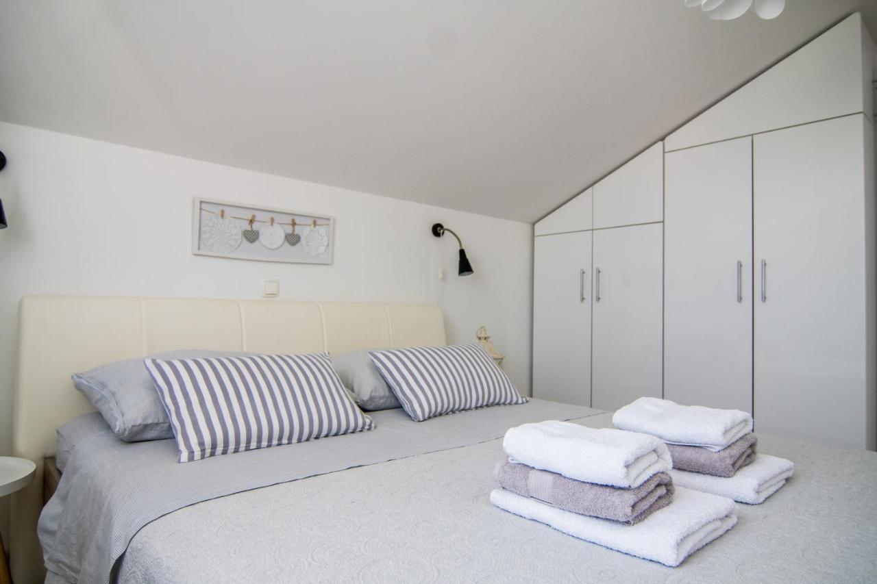 Apartments Up&Up Rogoznica  Exterior photo