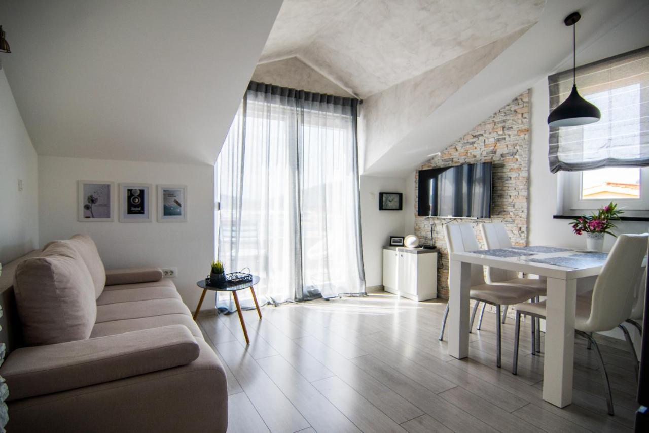 Apartments Up&Up Rogoznica  Exterior photo